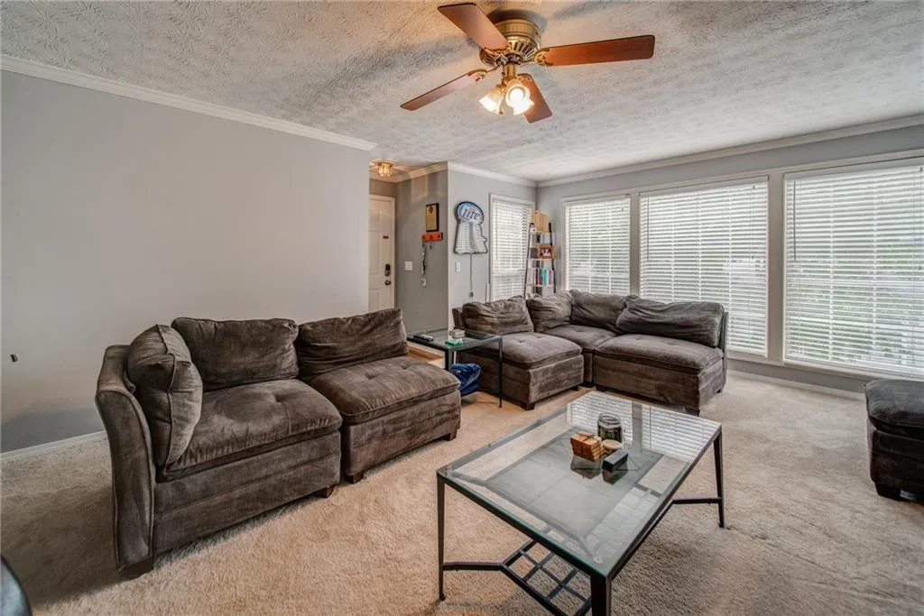 304 Gettysburg Place, Sandy Springs, Georgia 30350, 2 Bedrooms Bedrooms, ,2 BathroomsBathrooms,Residential,Sold,304 Gettysburg Place,7112761