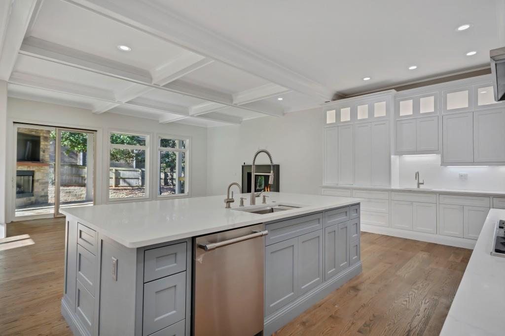 6695 Wright Road, Sandy Springs, Georgia 30328, 5 Bedrooms Bedrooms, ,5 BathroomsBathrooms,Residential,Sold,6695 Wright Road,7304779