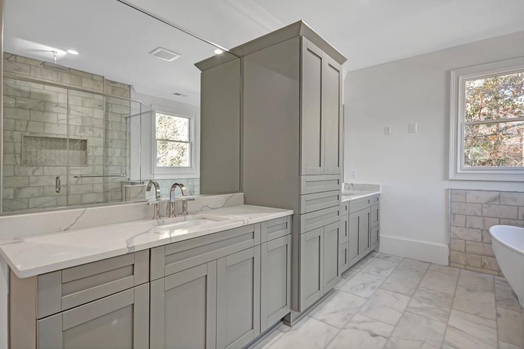 6695 Wright Road, Sandy Springs, Georgia 30328, 5 Bedrooms Bedrooms, ,5 BathroomsBathrooms,Residential,Sold,6695 Wright Road,7304779