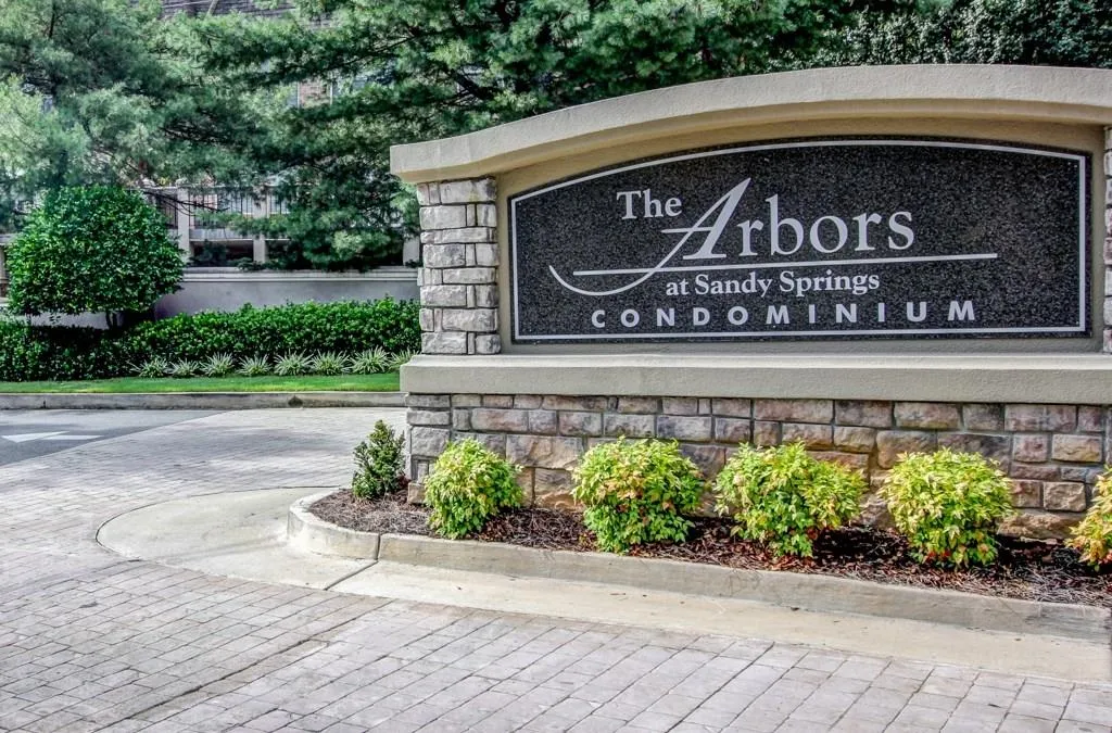 6940 Roswell Road Unit 1d, Atlanta, Georgia 30328, 2 Bedrooms Bedrooms, ,1 BathroomBathrooms,Residential,Sold,6940 Roswell Road Unit 1d,5560042