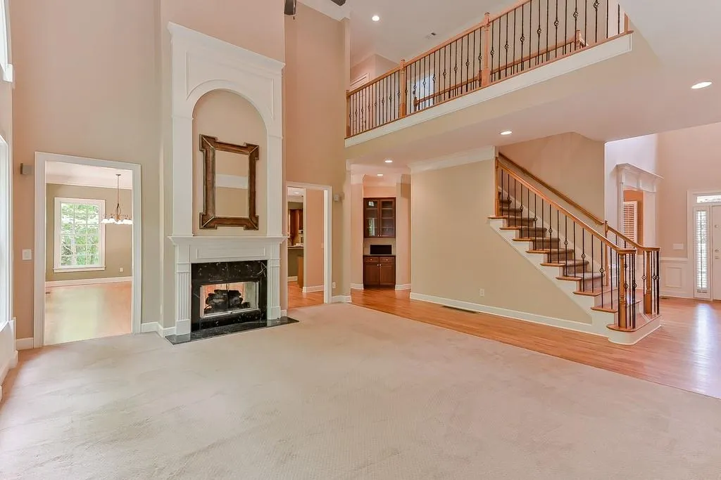 710 Trowgate Court, Sandy Springs, Georgia 30350, 5 Bedrooms Bedrooms, ,4 BathroomsBathrooms,Residential,Sold,710 Trowgate Court,6515042