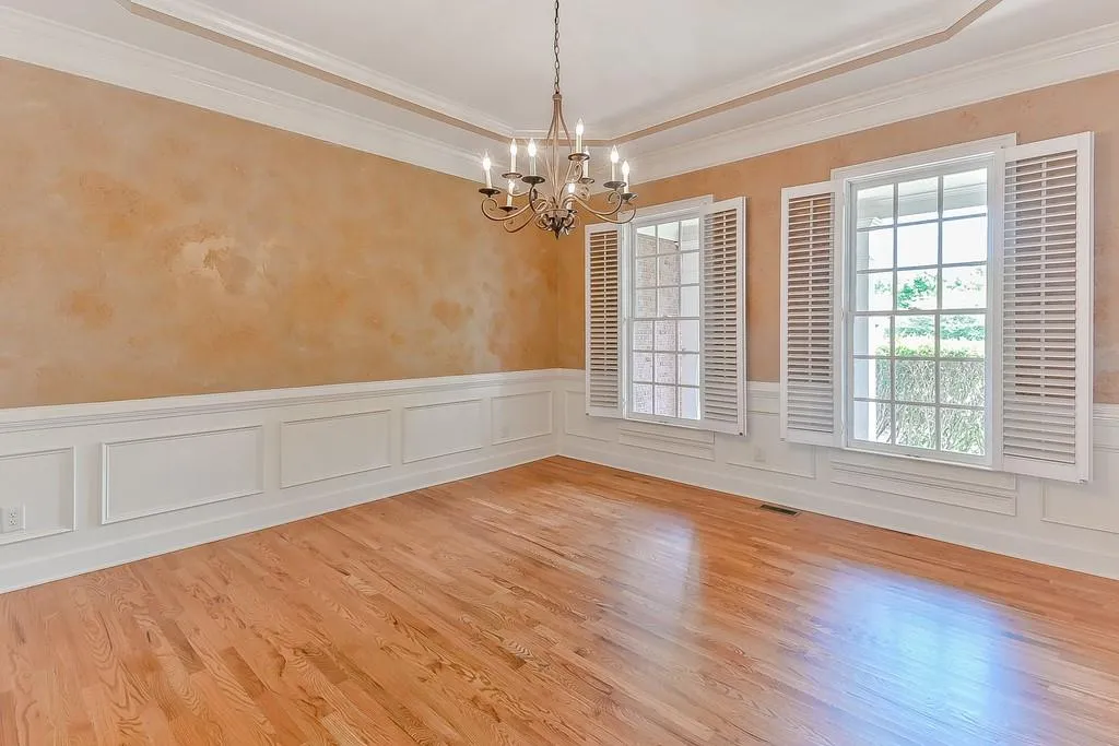 710 Trowgate Court, Sandy Springs, Georgia 30350, 5 Bedrooms Bedrooms, ,4 BathroomsBathrooms,Residential,Sold,710 Trowgate Court,6515042