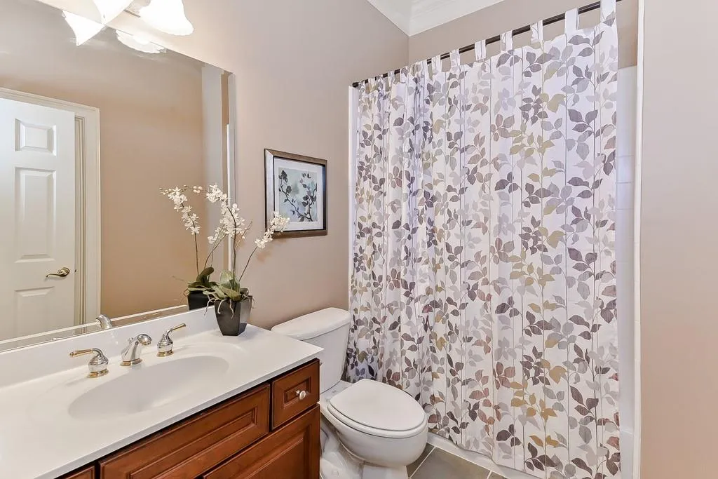 710 Trowgate Court, Sandy Springs, Georgia 30350, 5 Bedrooms Bedrooms, ,4 BathroomsBathrooms,Residential,Sold,710 Trowgate Court,6515042