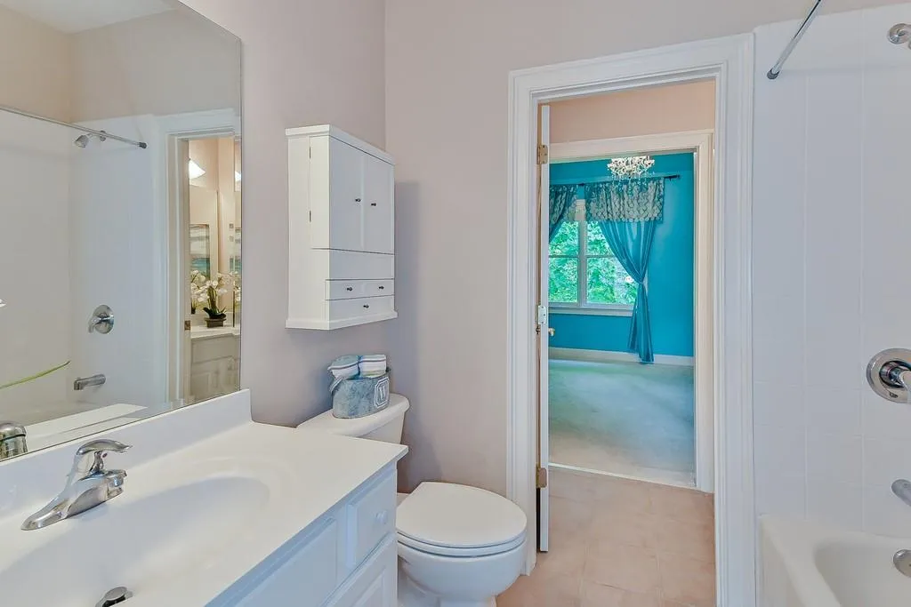 710 Trowgate Court, Sandy Springs, Georgia 30350, 5 Bedrooms Bedrooms, ,4 BathroomsBathrooms,Residential,Sold,710 Trowgate Court,6515042