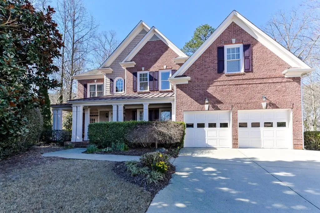 710 Trowgate Court, Sandy Springs, Georgia 30350, 5 Bedrooms Bedrooms, ,4 BathroomsBathrooms,Residential,Sold,710 Trowgate Court,6515042