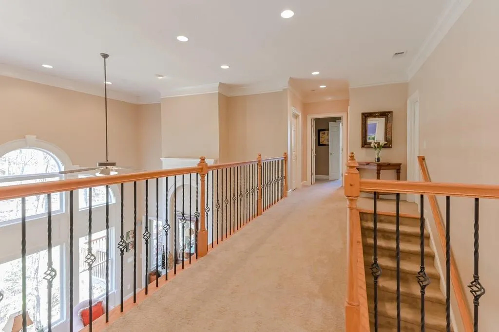 710 Trowgate Court, Sandy Springs, Georgia 30350, 5 Bedrooms Bedrooms, ,4 BathroomsBathrooms,Residential,Sold,710 Trowgate Court,6515042