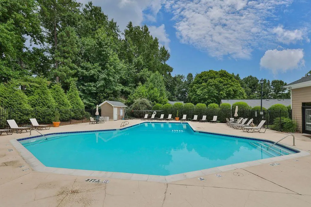 501 Brighton Point Unit 501, Atlanta, Georgia 30328, 3 Bedrooms Bedrooms, ,2 BathroomsBathrooms,Residential,Sold,501 Brighton Point Unit 501,6974758