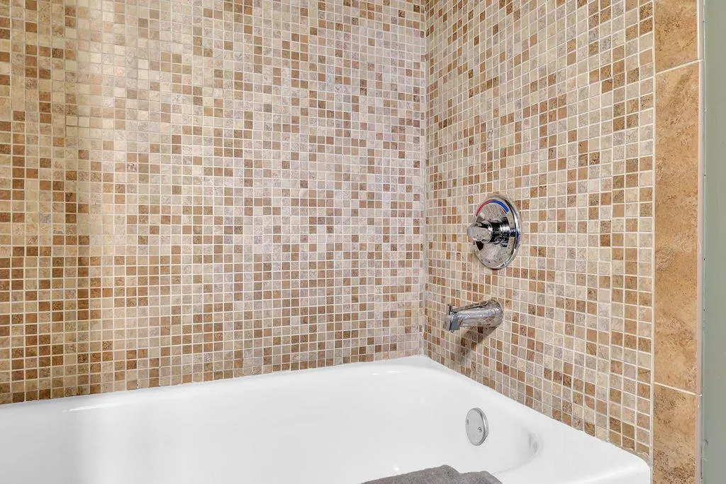 501 Brighton Point Unit 501, Atlanta, Georgia 30328, 3 Bedrooms Bedrooms, ,2 BathroomsBathrooms,Residential,Sold,501 Brighton Point Unit 501,6974758