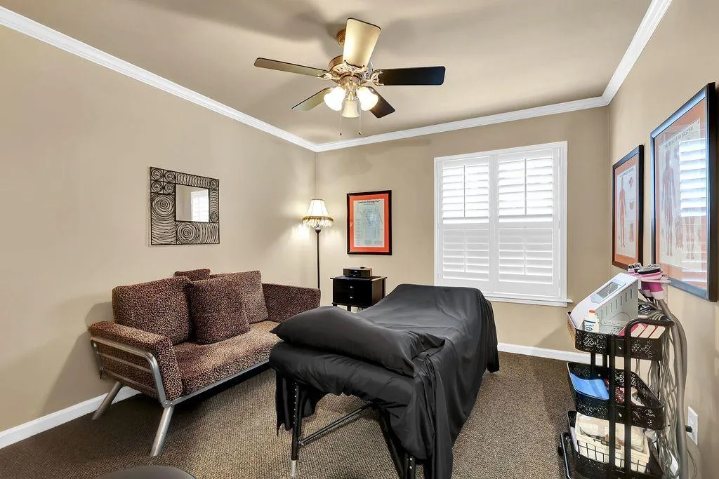 501 Brighton Point Unit 501, Atlanta, Georgia 30328, 3 Bedrooms Bedrooms, ,2 BathroomsBathrooms,Residential,Sold,501 Brighton Point Unit 501,6974758