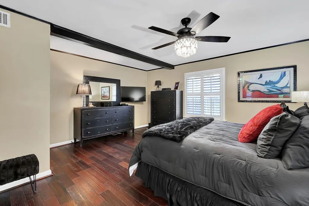 501 Brighton Point Unit 501, Atlanta, Georgia 30328, 3 Bedrooms Bedrooms, ,2 BathroomsBathrooms,Residential,Sold,501 Brighton Point Unit 501,6974758