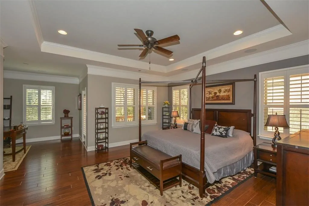 107 Barkley Lane, Sandy Springs, Georgia 30328, 3 Bedrooms Bedrooms, ,3 BathroomsBathrooms,Residential,Sold,107 Barkley Lane,5636035