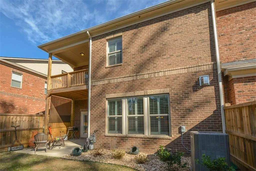 107 Barkley Lane, Sandy Springs, Georgia 30328, 3 Bedrooms Bedrooms, ,3 BathroomsBathrooms,Residential,Sold,107 Barkley Lane,5636035