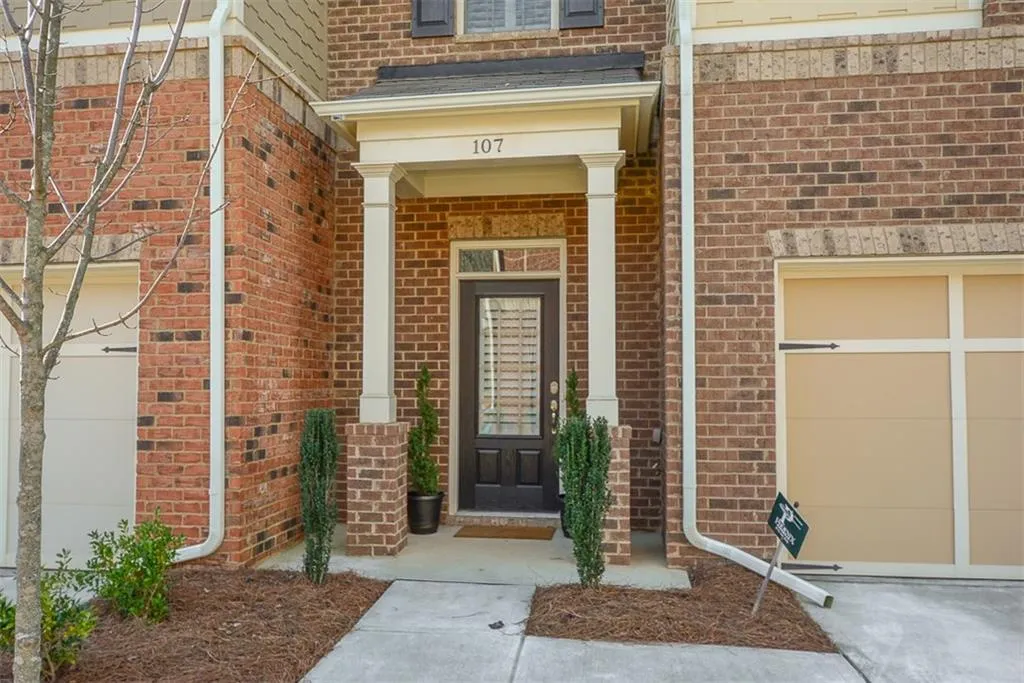 107 Barkley Lane, Sandy Springs, Georgia 30328, 3 Bedrooms Bedrooms, ,3 BathroomsBathrooms,Residential,Sold,107 Barkley Lane,5636035