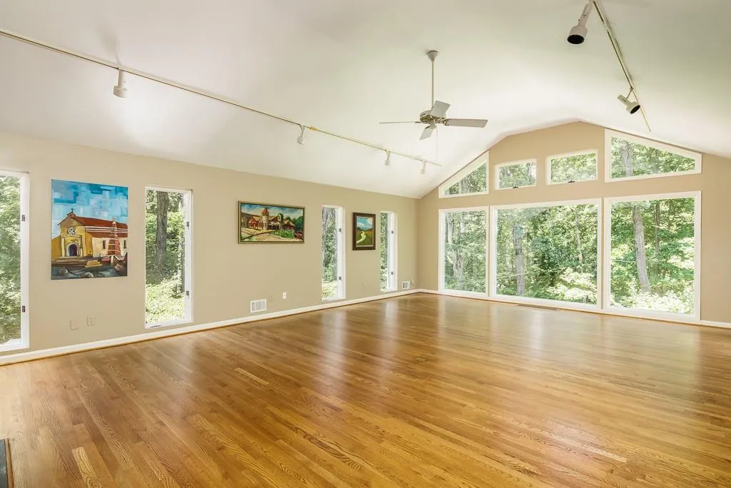 970 Buckhorn E, Sandy Springs, Georgia 30350, 6 Bedrooms Bedrooms, ,4 BathroomsBathrooms,Residential,Sold,970 Buckhorn E,6591621