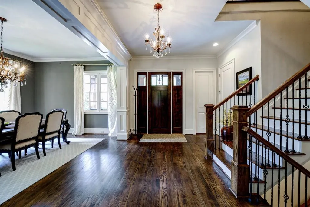 440 Conway Point Drive, Sandy Springs, Georgia 30327, 4 Bedrooms Bedrooms, ,5 BathroomsBathrooms,Residential,Sold,440 Conway Point Drive,5705404