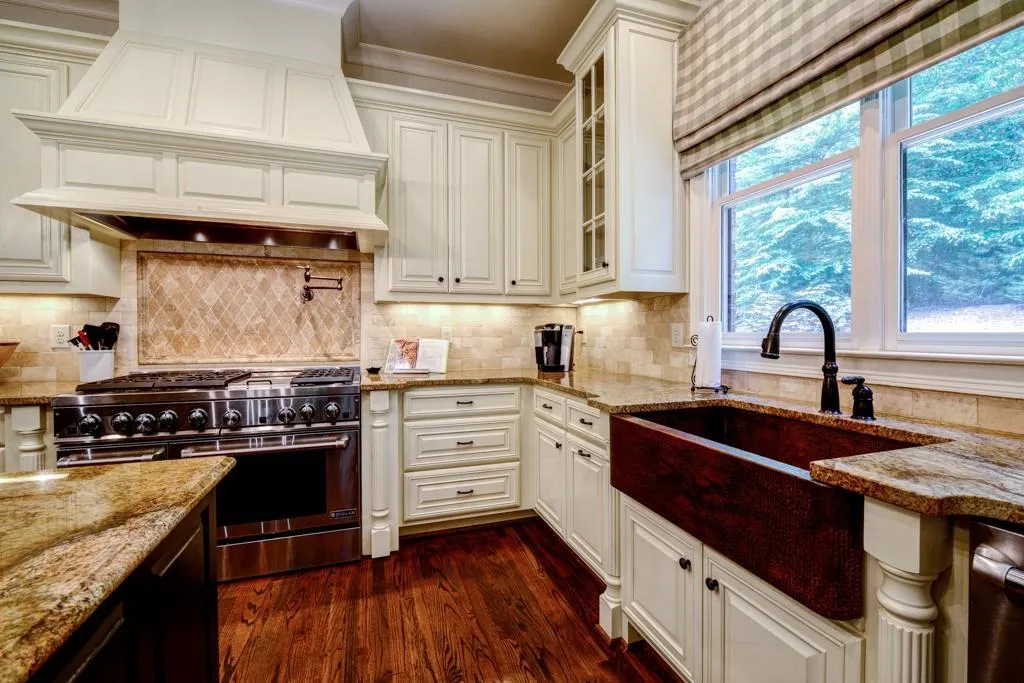 440 Conway Point Drive, Sandy Springs, Georgia 30327, 4 Bedrooms Bedrooms, ,5 BathroomsBathrooms,Residential,Sold,440 Conway Point Drive,5705404