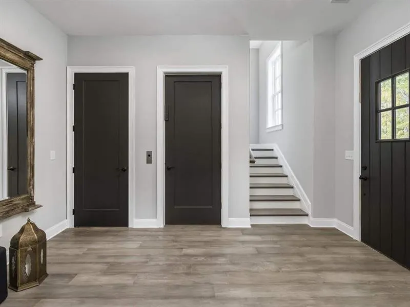 6621 Aria Boulevard Unit 117, Sandy Springs, Georgia 30328, 4 Bedrooms Bedrooms, ,3 BathroomsBathrooms,Residential,Sold,6621 Aria Boulevard Unit 117,6644609