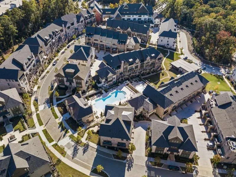 6621 Aria Boulevard Unit 117, Sandy Springs, Georgia 30328, 4 Bedrooms Bedrooms, ,3 BathroomsBathrooms,Residential,Sold,6621 Aria Boulevard Unit 117,6644609
