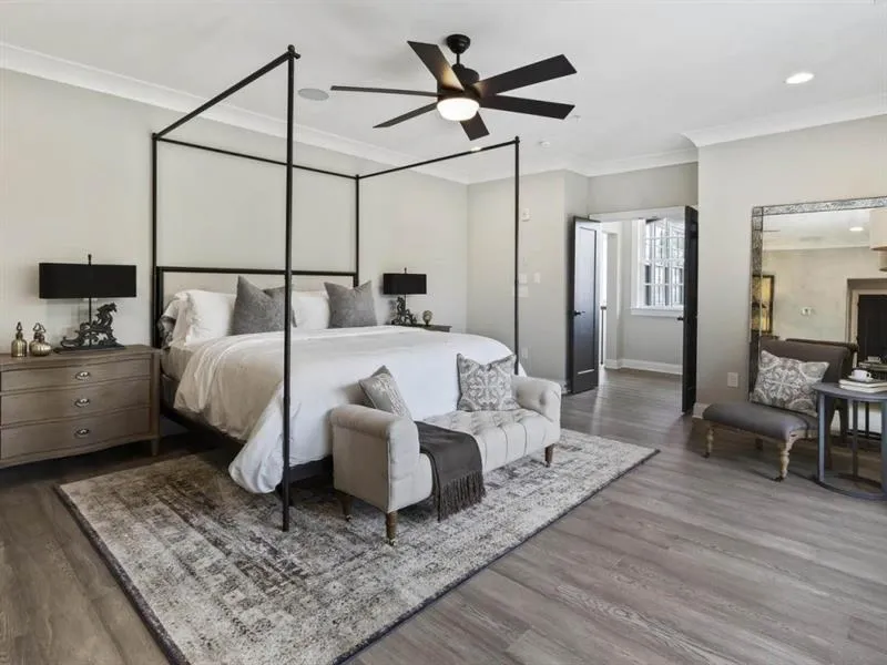 6621 Aria Boulevard Unit 117, Sandy Springs, Georgia 30328, 4 Bedrooms Bedrooms, ,3 BathroomsBathrooms,Residential,Sold,6621 Aria Boulevard Unit 117,6644609