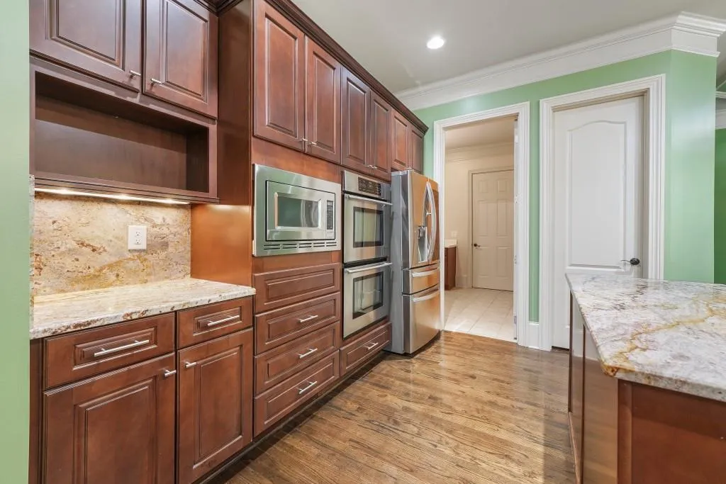 3952 Dahlwiny Court, Sandy Springs, Georgia 30350, 5 Bedrooms Bedrooms, ,4 BathroomsBathrooms,Residential,Sold,3952 Dahlwiny Court,7369724