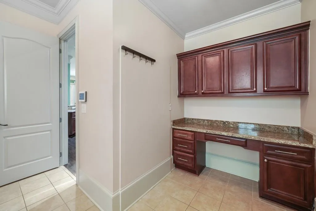 3952 Dahlwiny Court, Sandy Springs, Georgia 30350, 5 Bedrooms Bedrooms, ,4 BathroomsBathrooms,Residential,Sold,3952 Dahlwiny Court,7369724