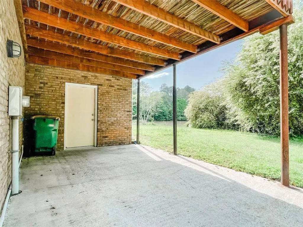 665 Corbin Lake Court, Atlanta, Georgia 30350, 3 Bedrooms Bedrooms, ,2 BathroomsBathrooms,Residential,Sold,665 Corbin Lake Court,7043342