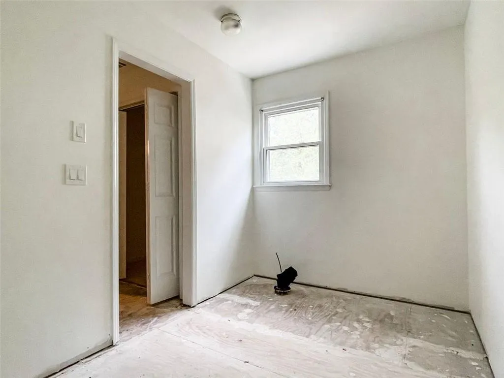 665 Corbin Lake Court, Atlanta, Georgia 30350, 3 Bedrooms Bedrooms, ,2 BathroomsBathrooms,Residential,Sold,665 Corbin Lake Court,7043342