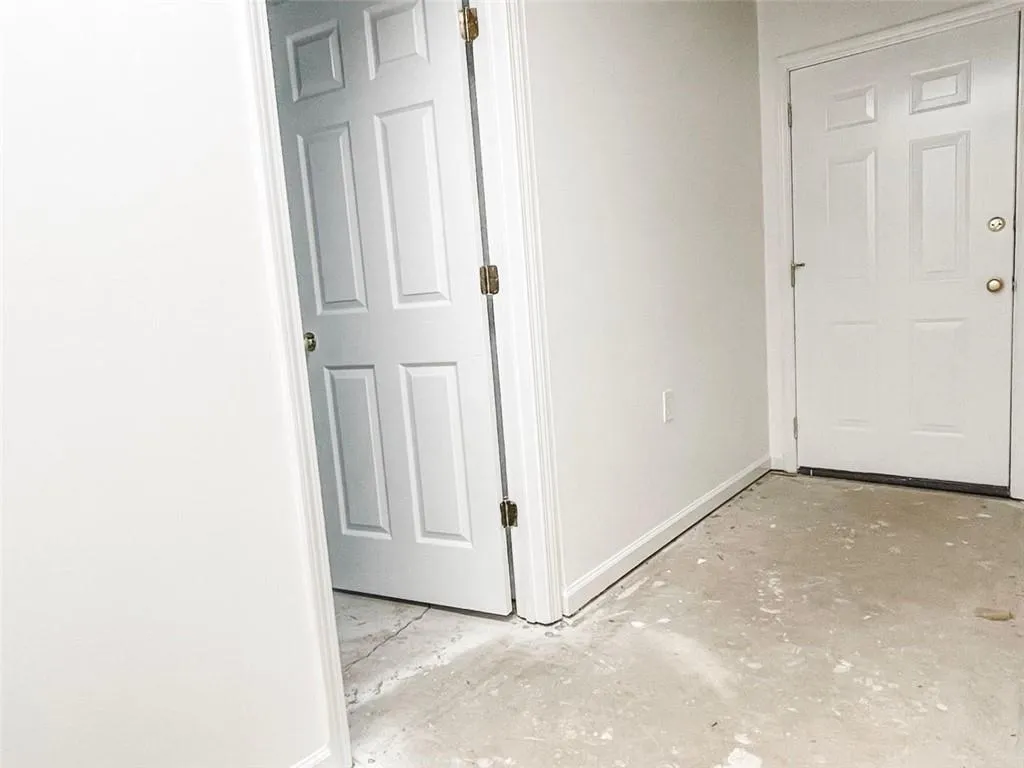 665 Corbin Lake Court, Atlanta, Georgia 30350, 3 Bedrooms Bedrooms, ,2 BathroomsBathrooms,Residential,Sold,665 Corbin Lake Court,7043342