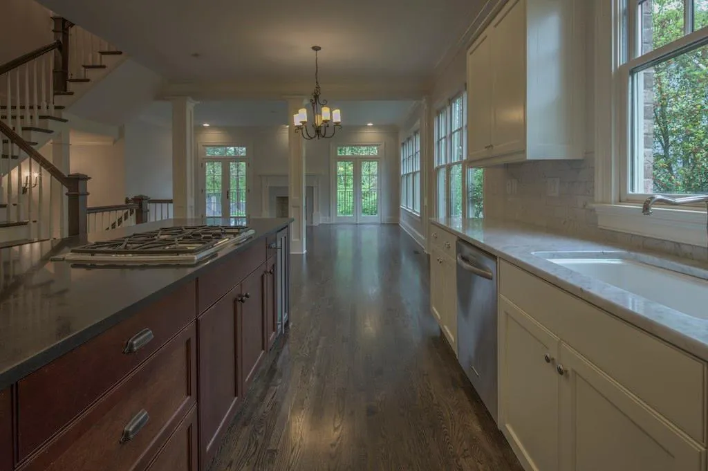 627 Timm Valley Road Ne Unit 627, Atlanta, Georgia 30305, 4 Bedrooms Bedrooms, ,3 BathroomsBathrooms,Residential,Sold,627 Timm Valley Road Ne Unit 627,5734583