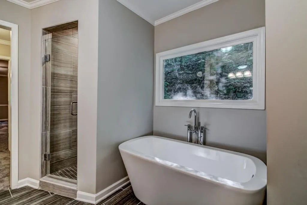 7127 Riverside Drive, Atlanta, Georgia 30328, 5 Bedrooms Bedrooms, ,3 BathroomsBathrooms,Residential,Sold,7127 Riverside Drive,5847432