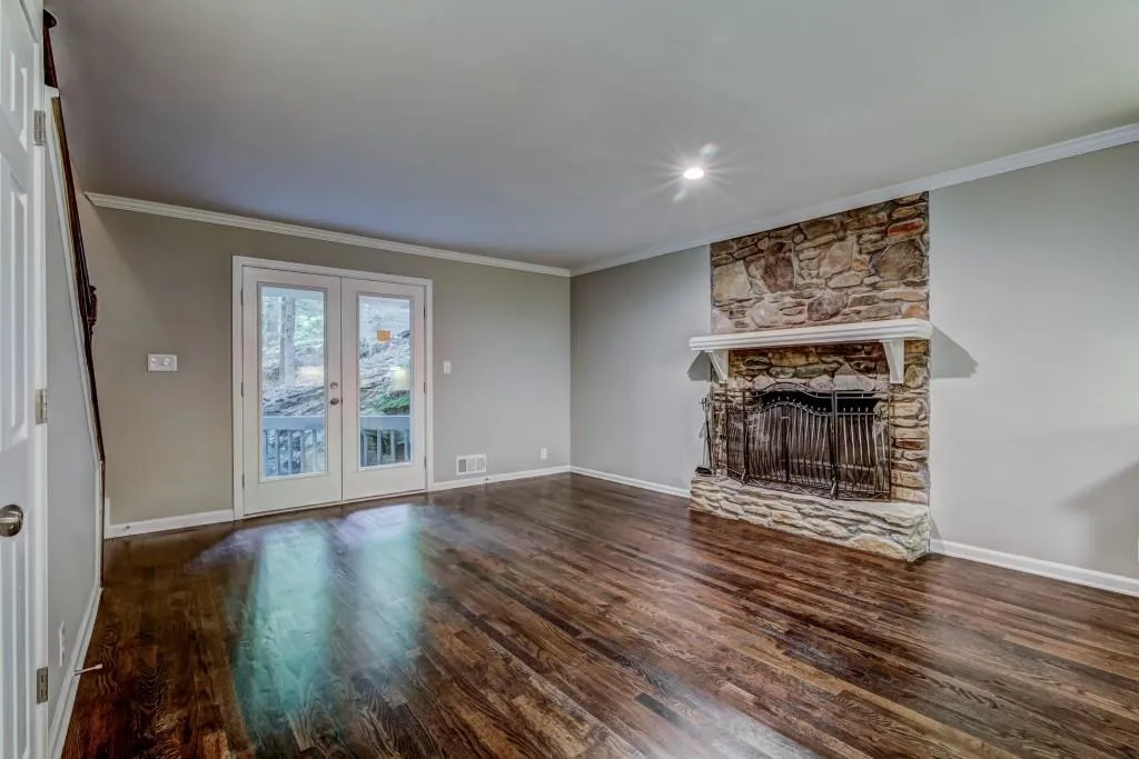 7127 Riverside Drive, Atlanta, Georgia 30328, 5 Bedrooms Bedrooms, ,3 BathroomsBathrooms,Residential,Sold,7127 Riverside Drive,5847432