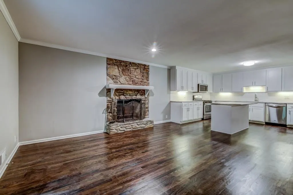 7127 Riverside Drive, Atlanta, Georgia 30328, 5 Bedrooms Bedrooms, ,3 BathroomsBathrooms,Residential,Sold,7127 Riverside Drive,5847432