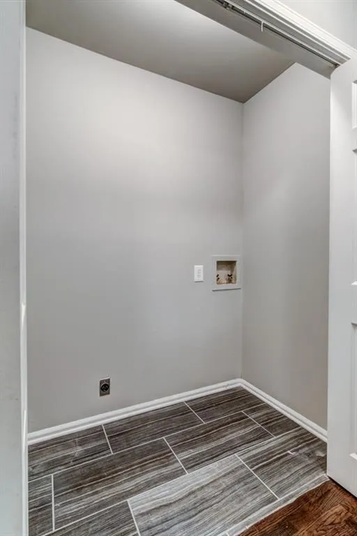 7127 Riverside Drive, Atlanta, Georgia 30328, 5 Bedrooms Bedrooms, ,3 BathroomsBathrooms,Residential,Sold,7127 Riverside Drive,5847432
