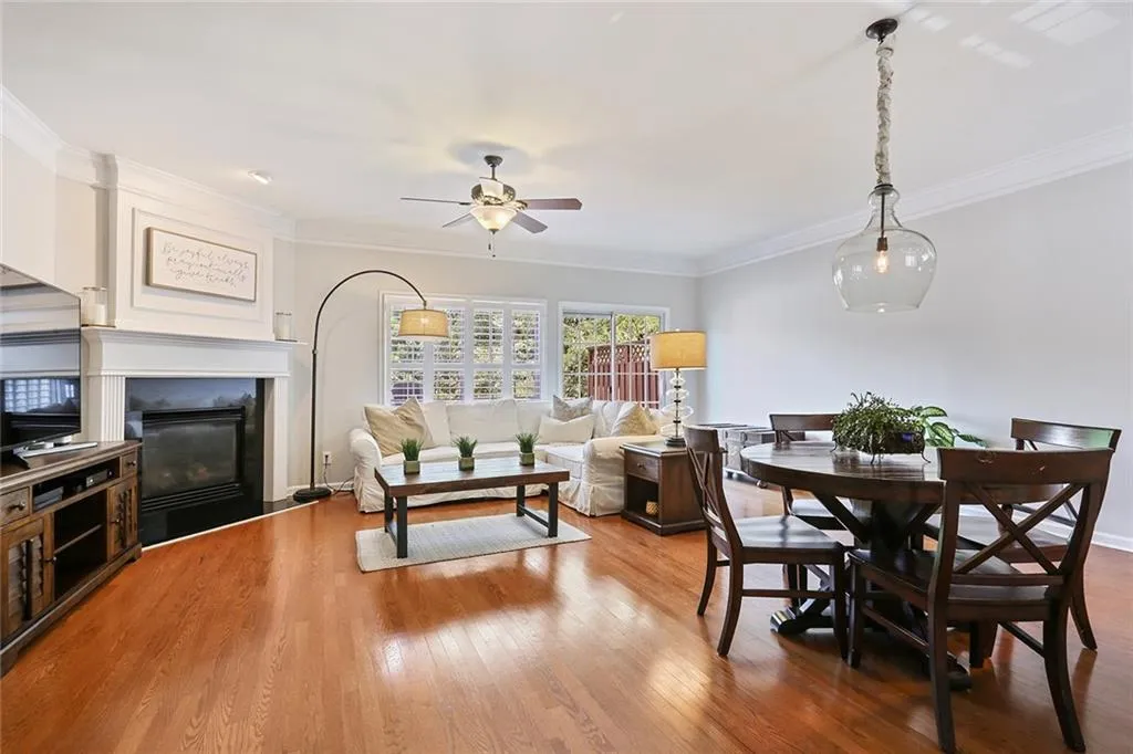 7871 Kiverton Place, Sandy Springs, Georgia 30350, 3 Bedrooms Bedrooms, ,3 BathroomsBathrooms,Residential,Sold,7871 Kiverton Place,6762551