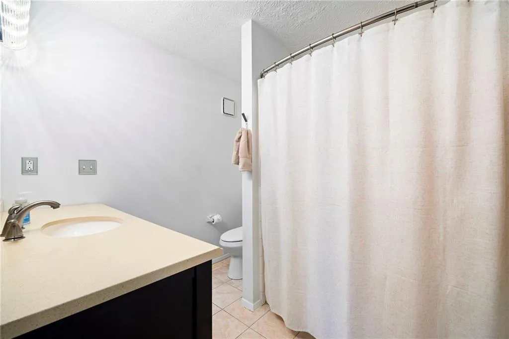 807 Woodcliff Drive, Sandy Springs, Georgia 30350, 2 Bedrooms Bedrooms, ,2 BathroomsBathrooms,Residential,For Sale,807 Woodcliff Drive,7576816