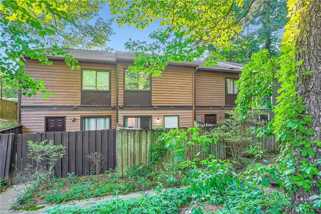 479 Granite Ridge Place, Sandy Springs, Georgia 30350, 2 Bedrooms Bedrooms, ,2 BathroomsBathrooms,Residential,Sold,479 Granite Ridge Place,7225173