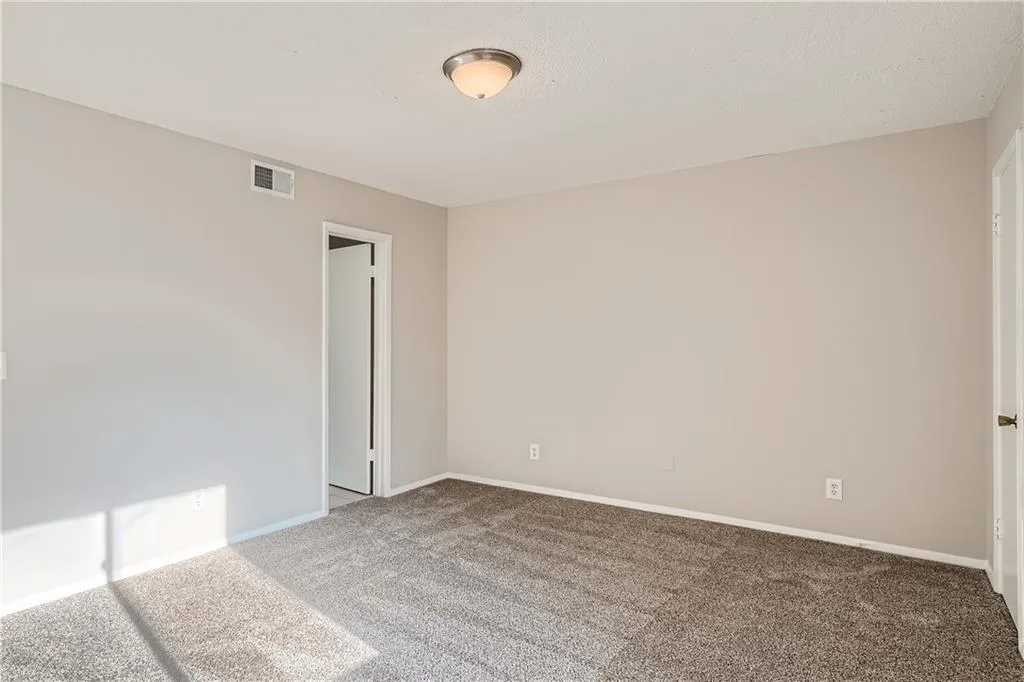 479 Granite Ridge Place, Sandy Springs, Georgia 30350, 2 Bedrooms Bedrooms, ,2 BathroomsBathrooms,Residential,Sold,479 Granite Ridge Place,7225173