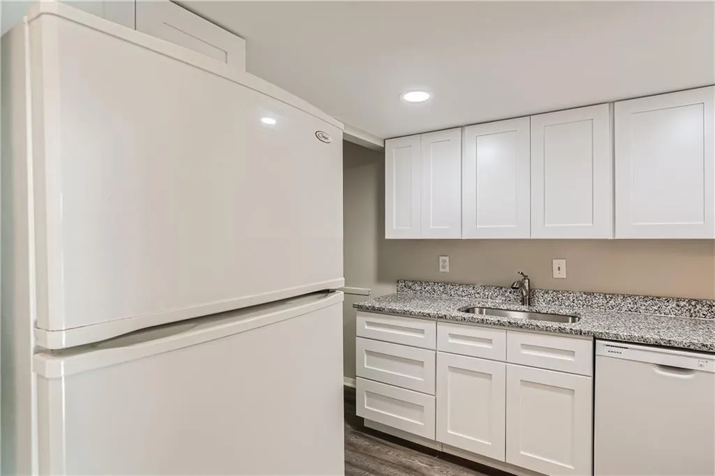 479 Granite Ridge Place, Sandy Springs, Georgia 30350, 2 Bedrooms Bedrooms, ,2 BathroomsBathrooms,Residential,Sold,479 Granite Ridge Place,7225173