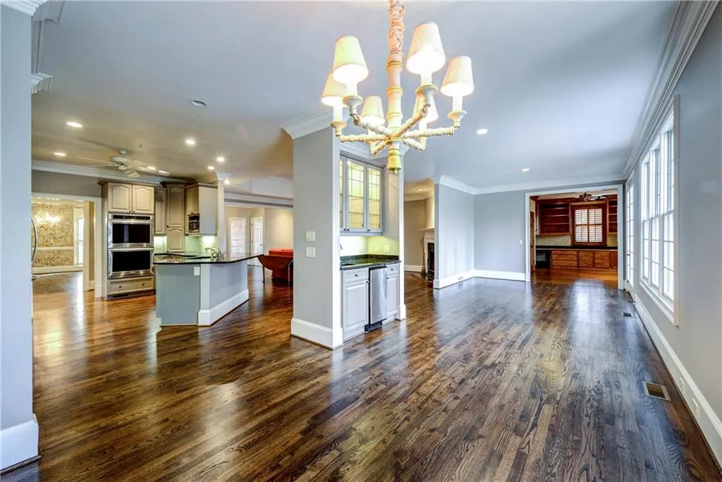 5534 Dupree Drive, Sandy Springs, Georgia 30327, 4 Bedrooms Bedrooms, ,4 BathroomsBathrooms,Residential,Sold,5534 Dupree Drive,5635870