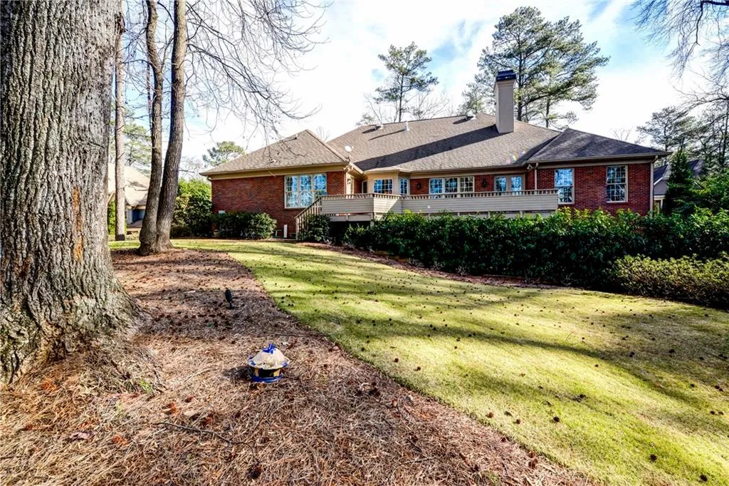 5534 Dupree Drive, Sandy Springs, Georgia 30327, 4 Bedrooms Bedrooms, ,4 BathroomsBathrooms,Residential,Sold,5534 Dupree Drive,5635870