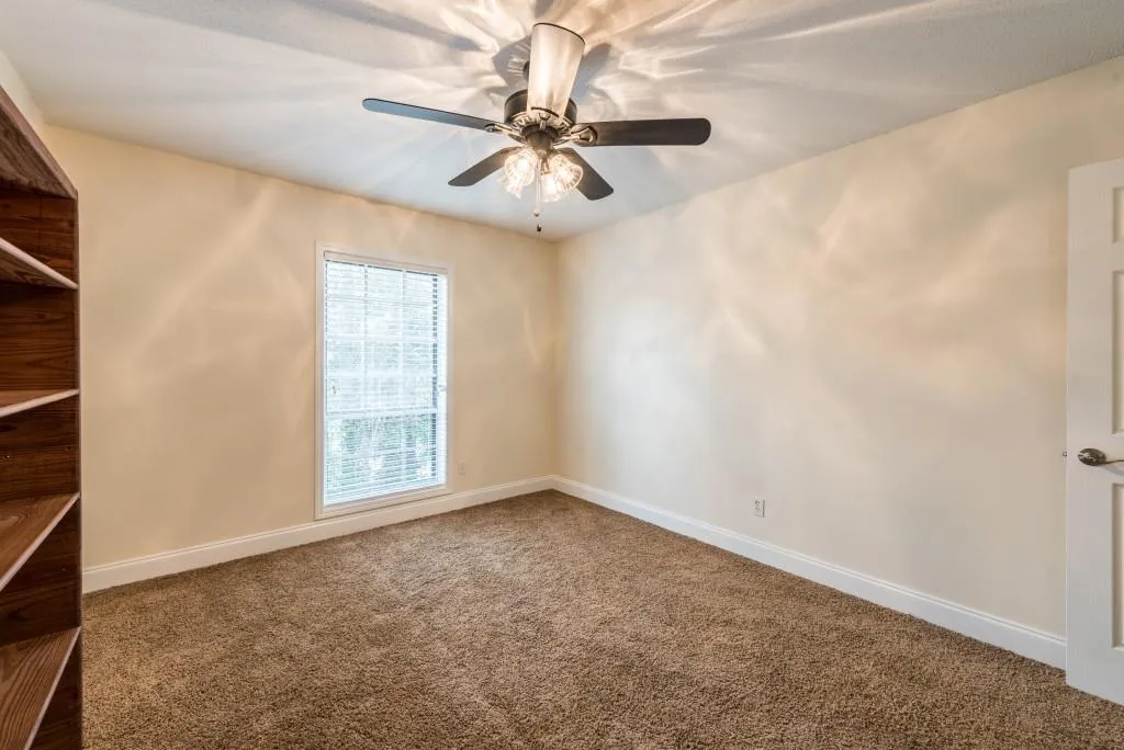 6851 Roswell Road Unit M7, Sandy Springs, Georgia 30328, 4 Bedrooms Bedrooms, ,2 BathroomsBathrooms,Residential,Sold,6851 Roswell Road Unit M7,5807982