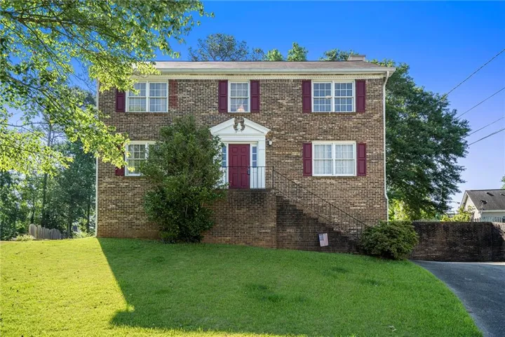 2260 Deer Oaks Trail, Lawrenceville, Georgia 30044