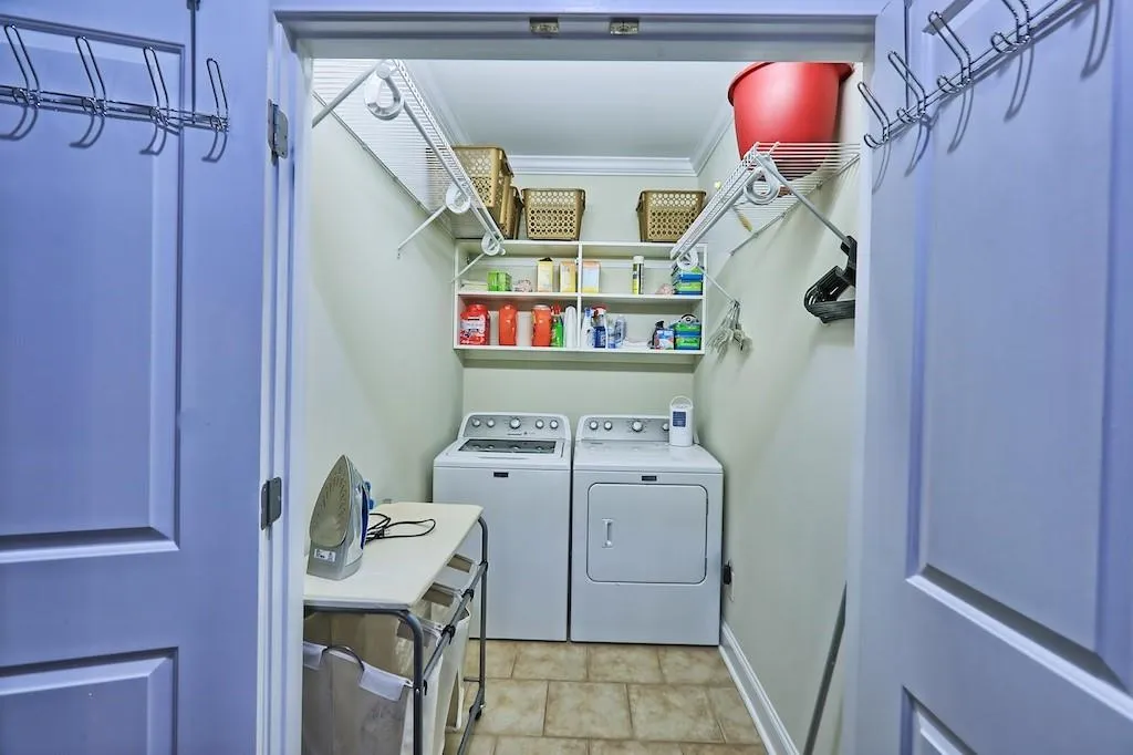 687 Royer Place, Atlanta, Georgia 30342, 4 Bedrooms Bedrooms, ,3 BathroomsBathrooms,Residential,Sold,687 Royer Place,6772306 687 Royer Place, Atlanta, Georgia 30342, 4 Bedrooms Bedrooms, ,3 BathroomsBathrooms,Residential,Sold,687 Royer Place,6772306