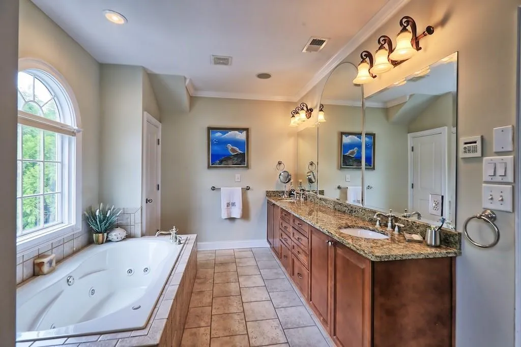 687 Royer Place, Atlanta, Georgia 30342, 4 Bedrooms Bedrooms, ,3 BathroomsBathrooms,Residential,Sold,687 Royer Place,6772306 687 Royer Place, Atlanta, Georgia 30342, 4 Bedrooms Bedrooms, ,3 BathroomsBathrooms,Residential,Sold,687 Royer Place,6772306