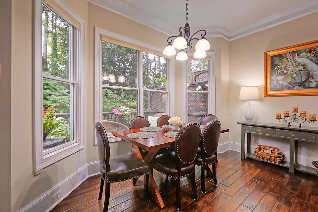 687 Royer Place, Atlanta, Georgia 30342, 4 Bedrooms Bedrooms, ,3 BathroomsBathrooms,Residential,Sold,687 Royer Place,6772306 687 Royer Place, Atlanta, Georgia 30342, 4 Bedrooms Bedrooms, ,3 BathroomsBathrooms,Residential,Sold,687 Royer Place,6772306