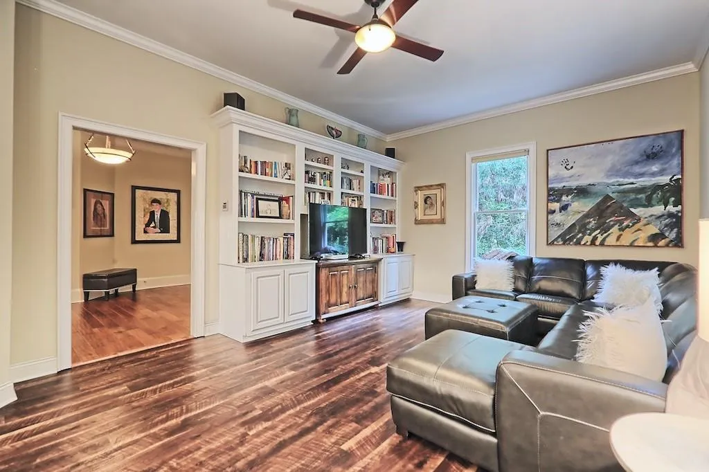 687 Royer Place, Atlanta, Georgia 30342, 4 Bedrooms Bedrooms, ,3 BathroomsBathrooms,Residential,Sold,687 Royer Place,6772306 687 Royer Place, Atlanta, Georgia 30342, 4 Bedrooms Bedrooms, ,3 BathroomsBathrooms,Residential,Sold,687 Royer Place,6772306