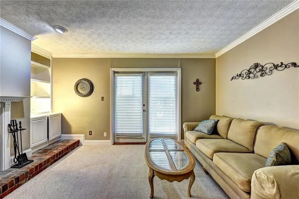 606 River Run Drive, Sandy Springs, Georgia 30350, 1 Bedroom Bedrooms, ,1 BathroomBathrooms,Residential,Sold,606 River Run Drive,6617770