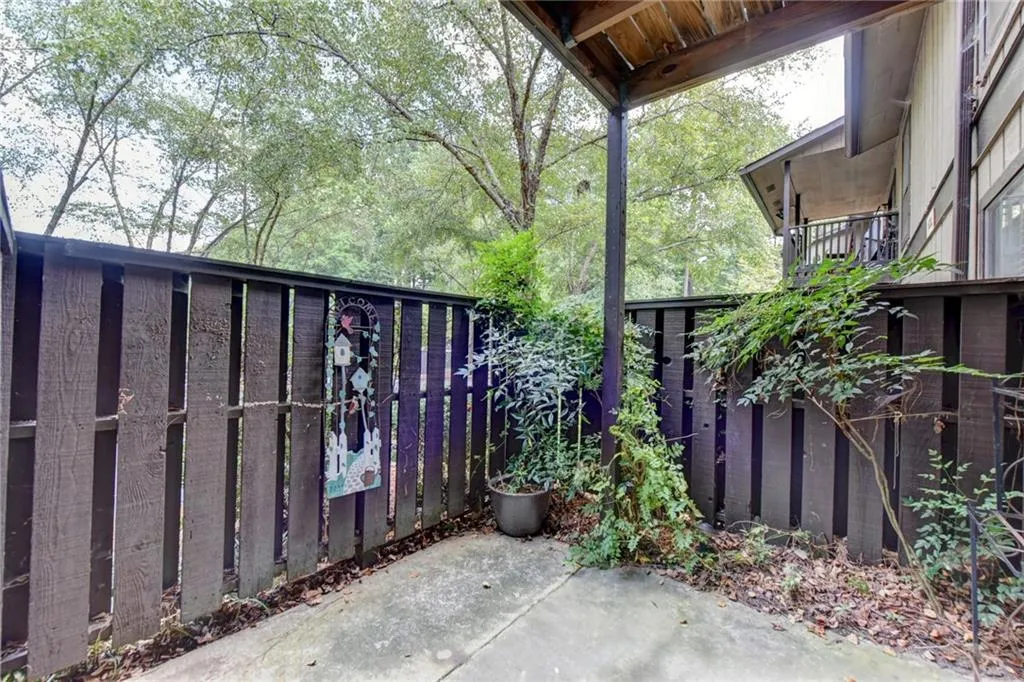 606 River Run Drive, Sandy Springs, Georgia 30350, 1 Bedroom Bedrooms, ,1 BathroomBathrooms,Residential,Sold,606 River Run Drive,6617770