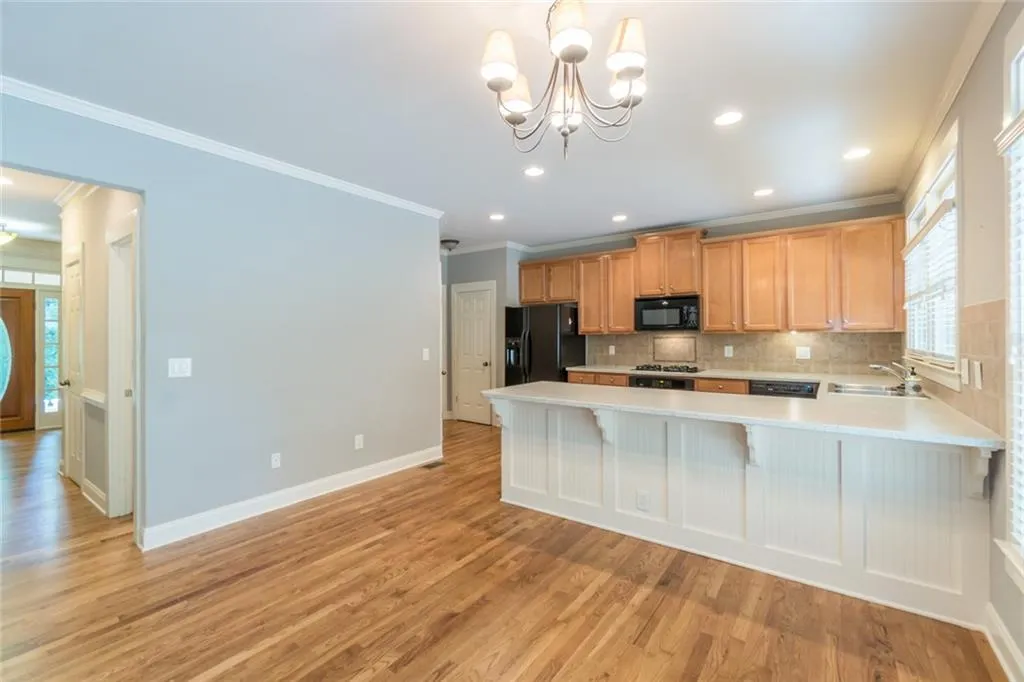 298 Tall Oaks Drive Ne, Atlanta, Georgia 30342, 5 Bedrooms Bedrooms, ,3 BathroomsBathrooms,Residential,Sold,298 Tall Oaks Drive Ne,6885156