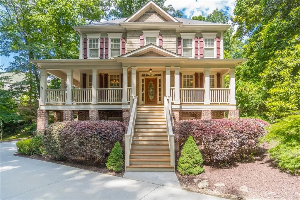 298 Tall Oaks Drive Ne, Atlanta, Georgia 30342, 5 Bedrooms Bedrooms, ,3 BathroomsBathrooms,Residential,Sold,298 Tall Oaks Drive Ne,6885156